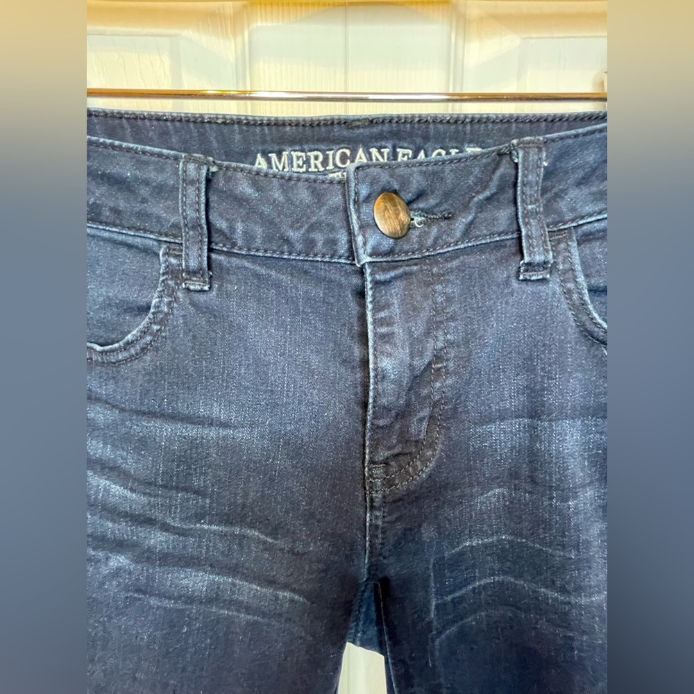 American Eagle skinny jeans.